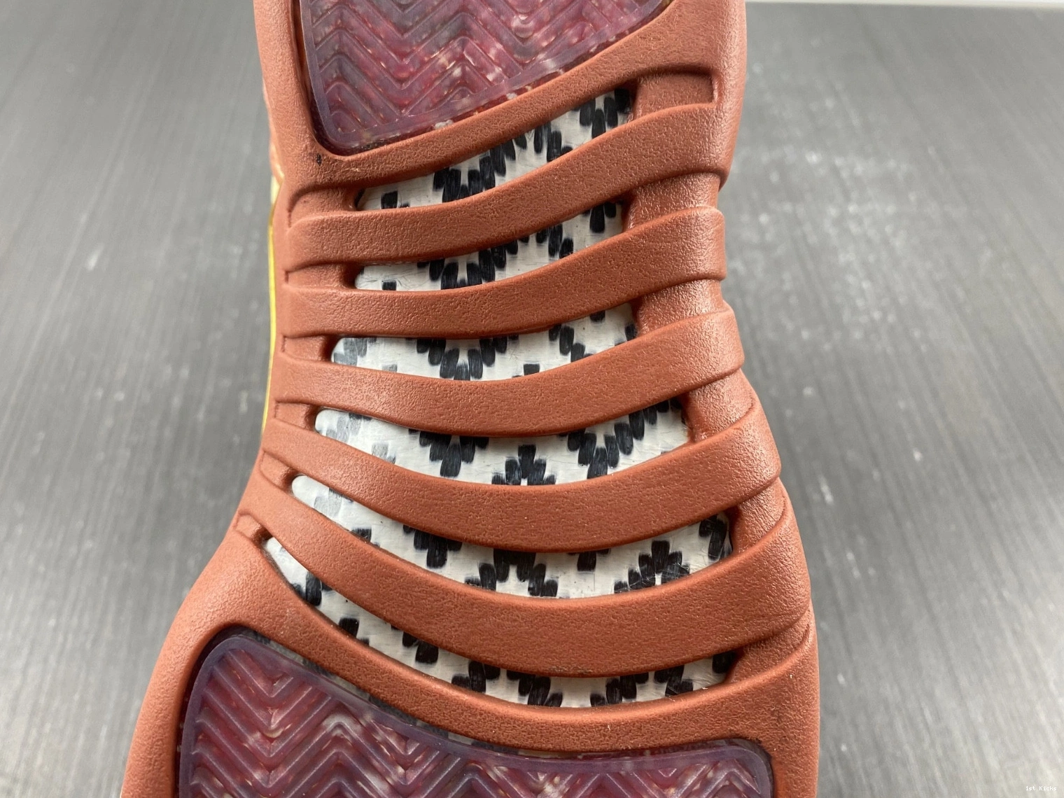 Golf DV1758-108 - Retro Jordan 12 Eastside 1202